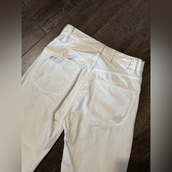 Denimist White Distressed Cropped Jeans - Picture 5 of 11